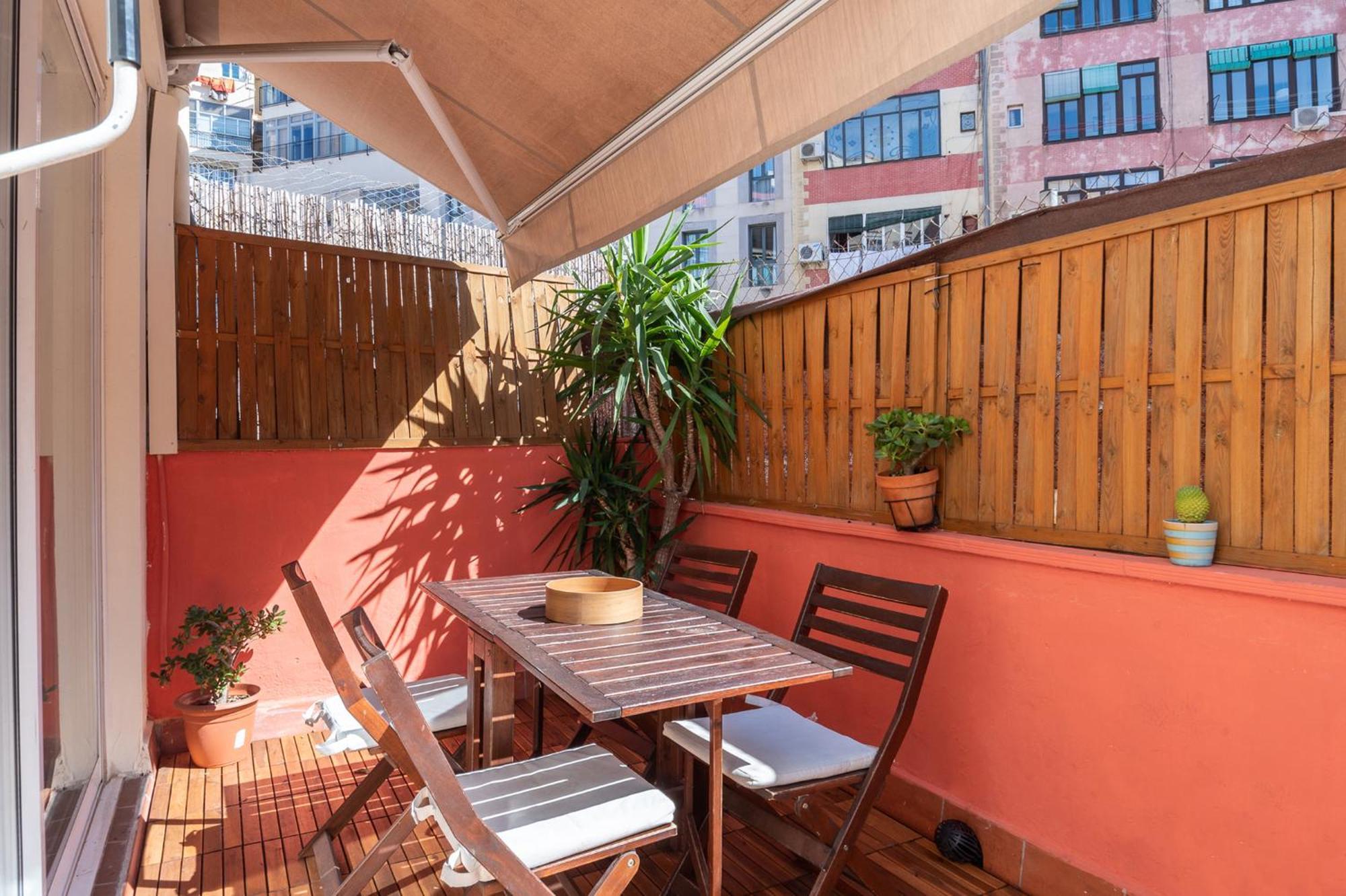 Spacious & Sunny Apt With Terrace In The City Center Barcelona Ngoại thất bức ảnh