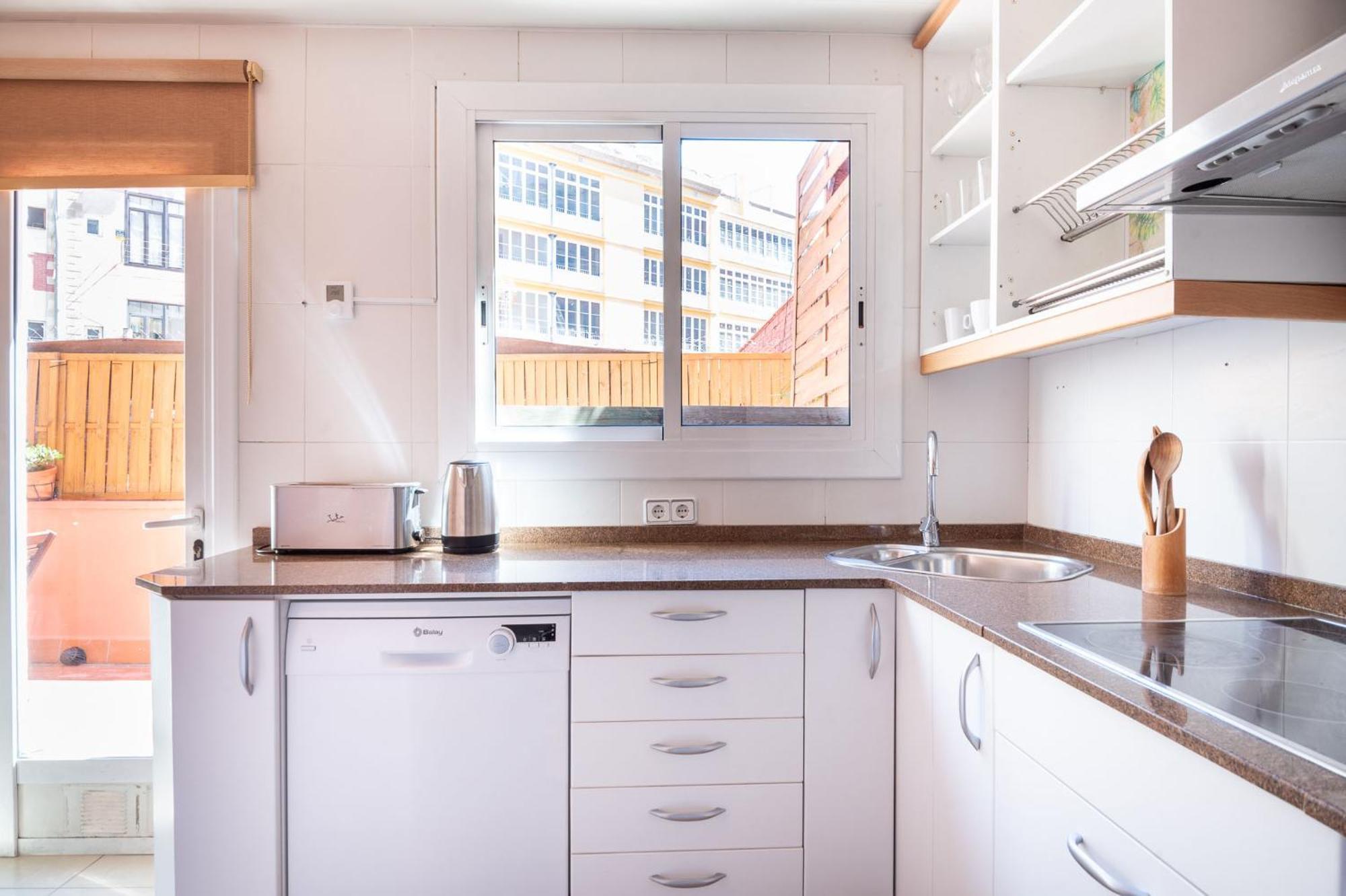 Spacious & Sunny Apt With Terrace In The City Center Barcelona Ngoại thất bức ảnh